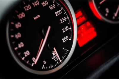 Distribuidor de accesorios de coche para tiendas gasolinera